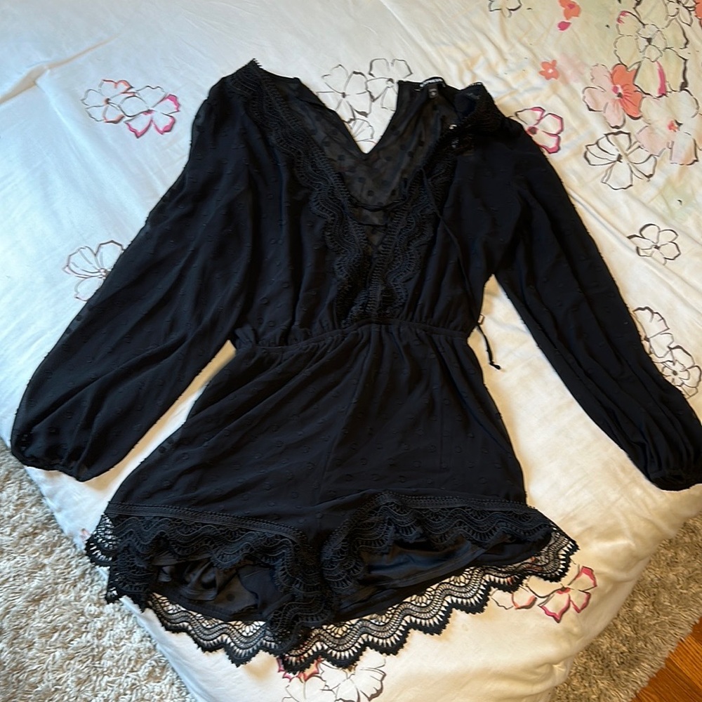 Long sleeve lace express romper